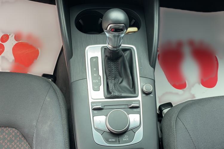 Used Audi A3 2020 Restyled Limousine 35 TFSI Ambition Version China VI Gear Lever