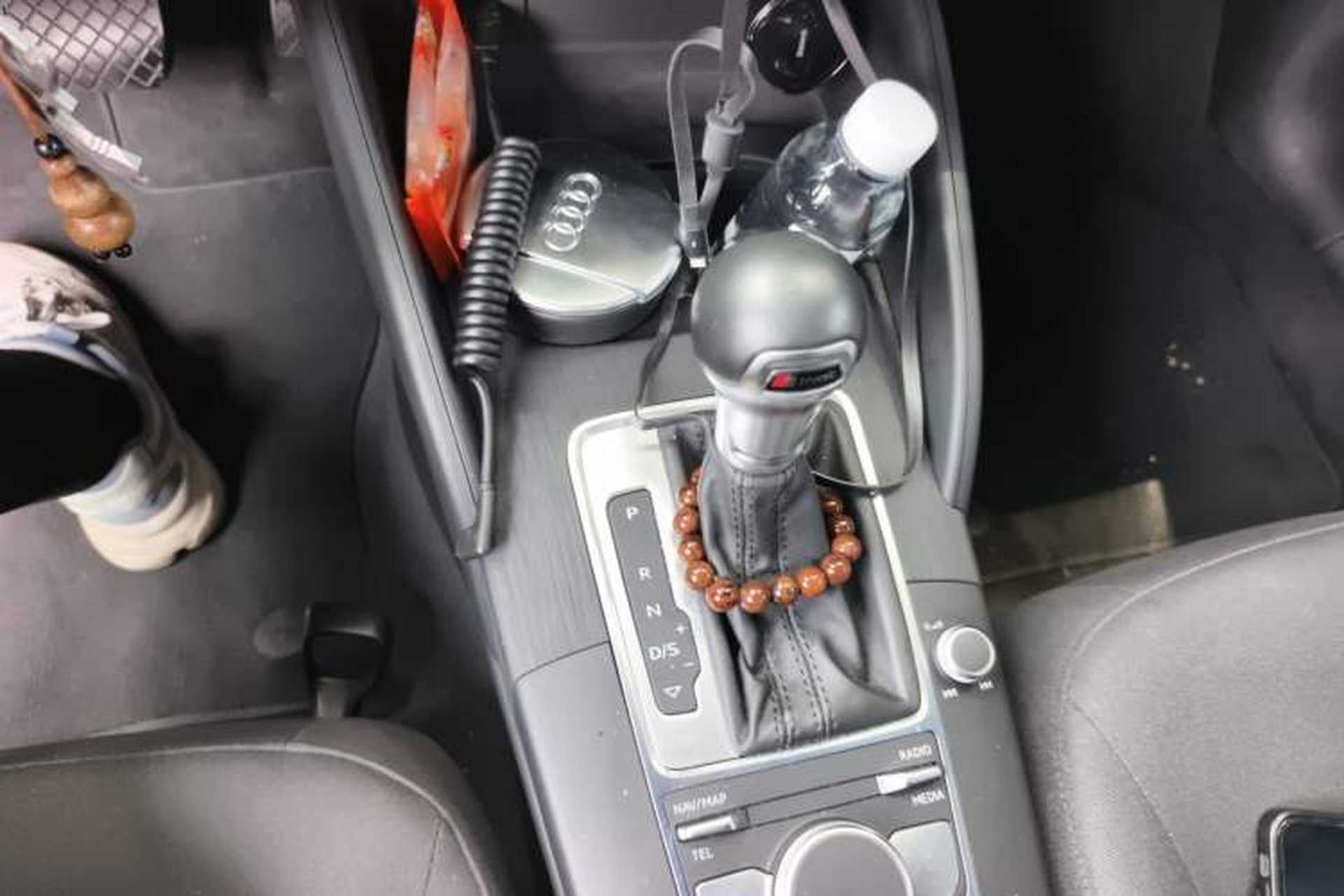 Used Audi A3 2020 Limousine 35 TFSI Ambition China VI Gear Lever