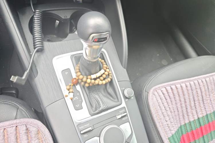 Used Audi A3 2020 Sportback 35 TFSI Ambition China VI Gear Lever