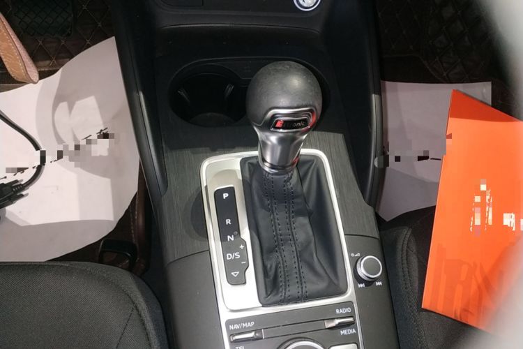 Used Audi A3 2020 Restyled Sportback 35 TFSI Entry-Level China VI Emission Standard Gear Lever