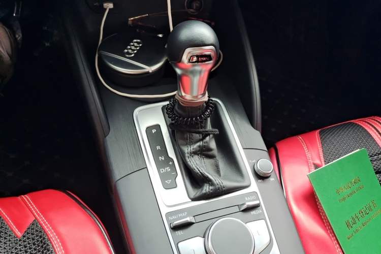 Used Audi A3 2020 Restyled Limousine 35 TFSI Ambition Version China VI Gear Lever