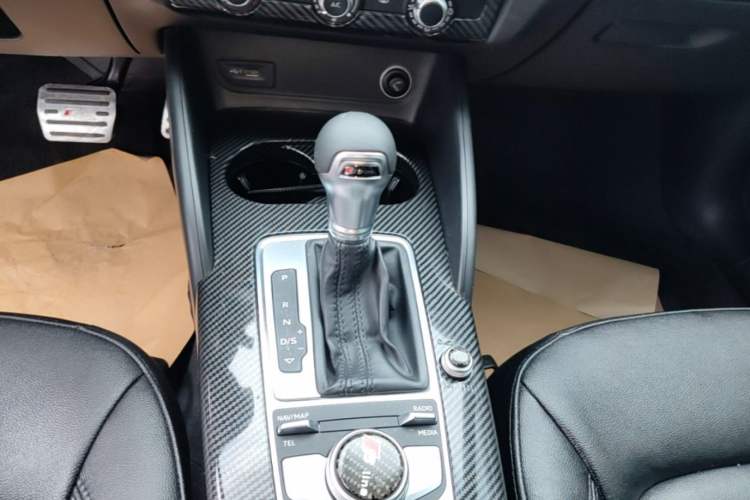 Used Audi A3 2020 Limousine 35 TFSI Ambition China VI Gear Lever