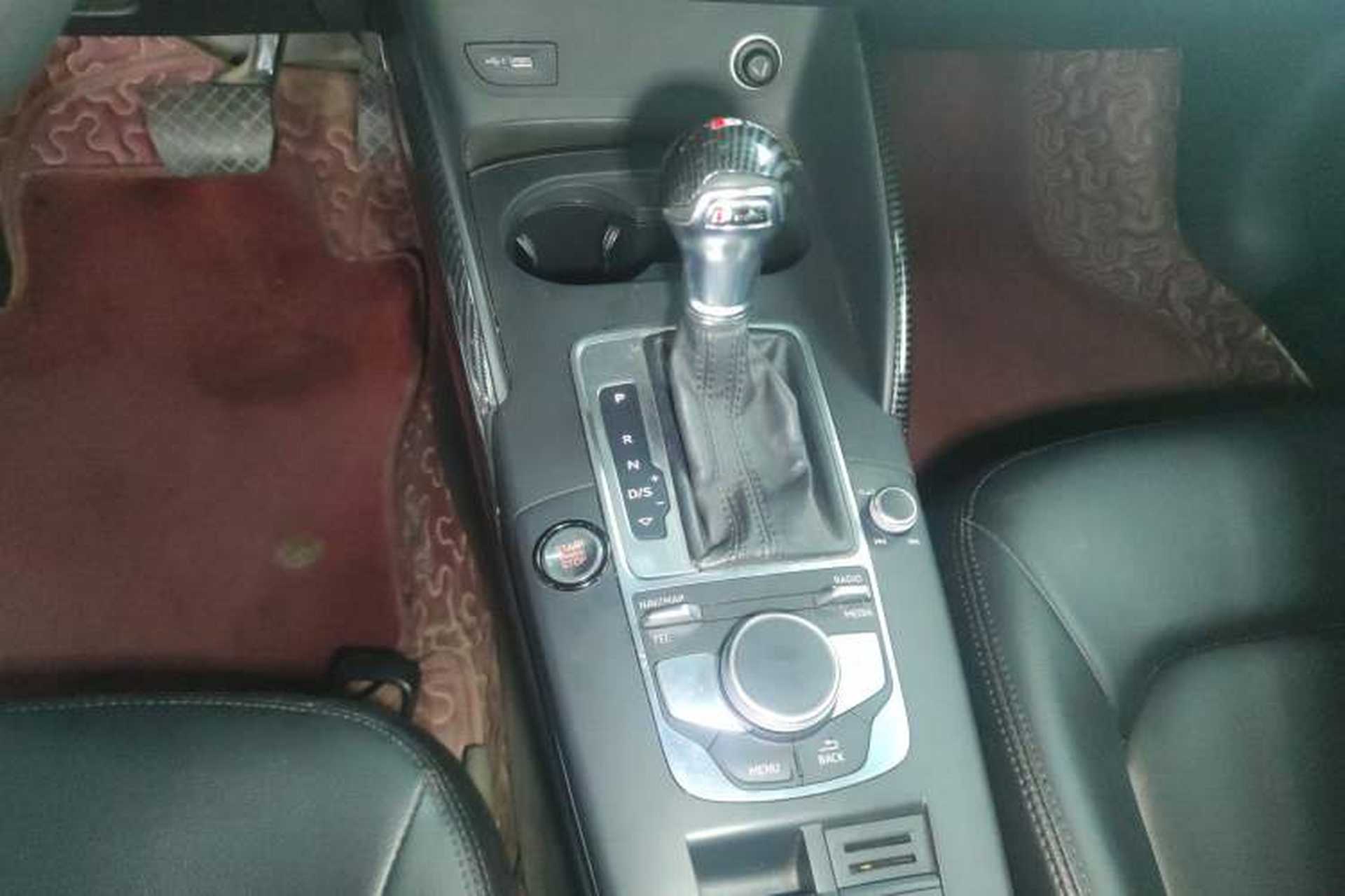 Used Audi A3 2020 Restyled Sportback 35 TFSI Entry-Level China VI Emission Standard Gear Lever