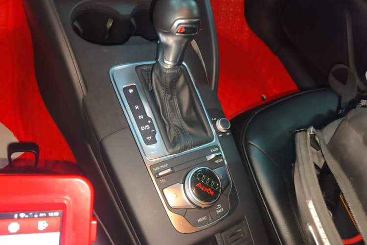 Used Audi A3 2020 Limousine 35 TFSI Ambition China VI Gear Lever