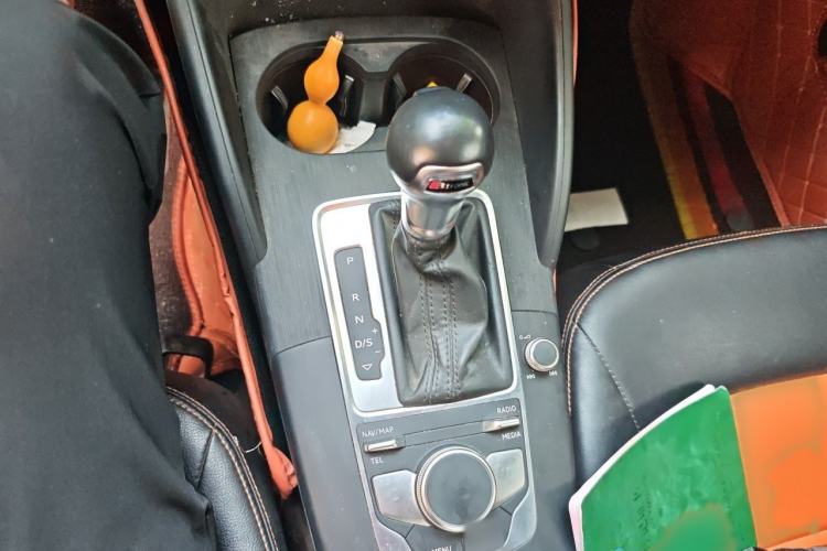 Used Audi A3 2020 Limousine 35 TFSI Ambition China VI Gear Lever