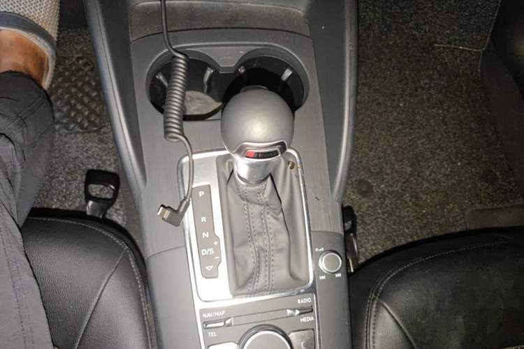Used Audi A3 2020 Sportback 35 TFSI Ambition China VI Gear Lever