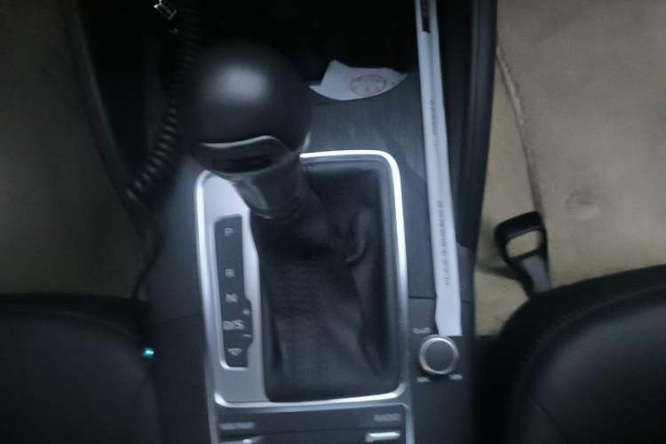 Used Audi A3 2020 Sportback 35 TFSI Fashion Edition China VI Emission Standard Gear Lever