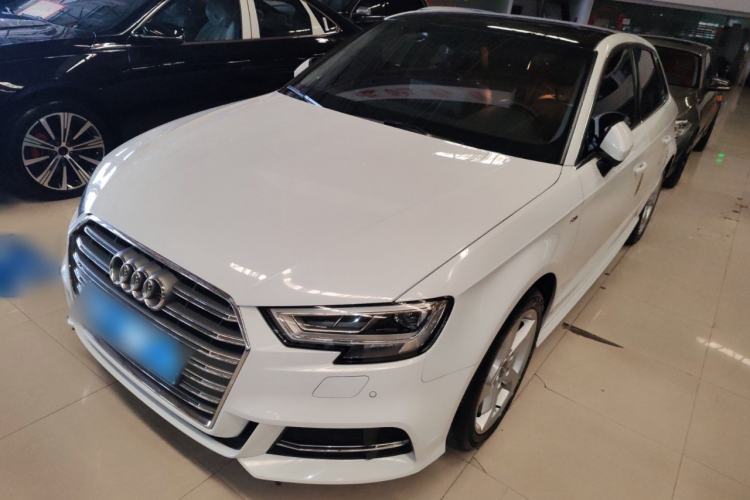 Used Audi A3 2020 Sportback 35 TFSI Fashion Edition China VI Emission Standard Guazi used car, China used car export, Used car for sale, Used  cars, Cheapest cars for sale