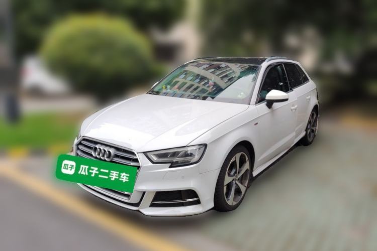 Used Audi A3 2020 Sportback 35 TFSI Sporty Model China VI Guazi used car, China used car export, Used car for sale, Used cars, Cheapest cars for sale