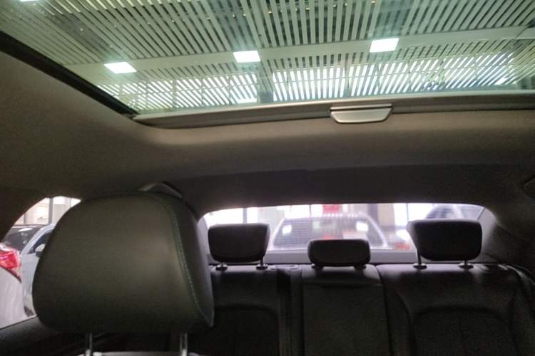 Used Audi A3 2020 Limousine 35 TFSI Fashion Edition China VI Emission Standard Headliner