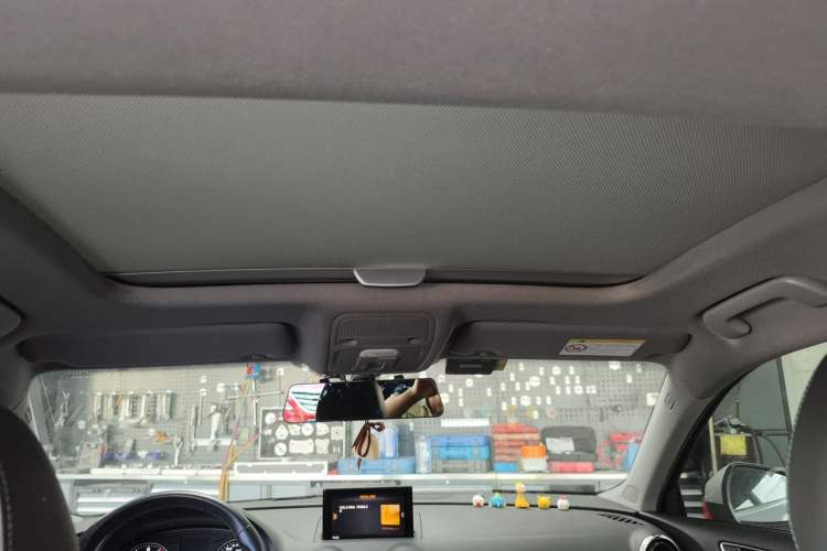 Used Audi A3 2020 Sportback 35 TFSI Fashion Edition China VI Emission Standard Headliner