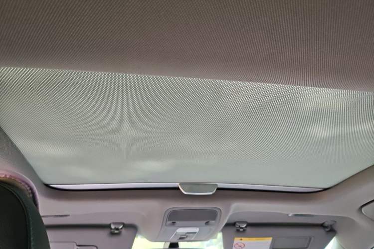 Used Audi A3 2020 Sportback 35 TFSI Fashion Edition China VI Emission Standard Headliner