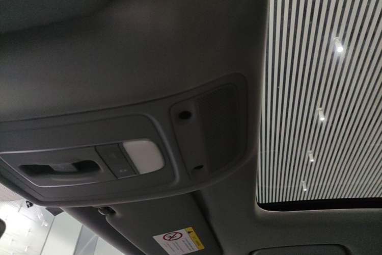 Used Audi A3 2020 Limousine 35 TFSI Fashion Edition China VI Emission Standard Headliner