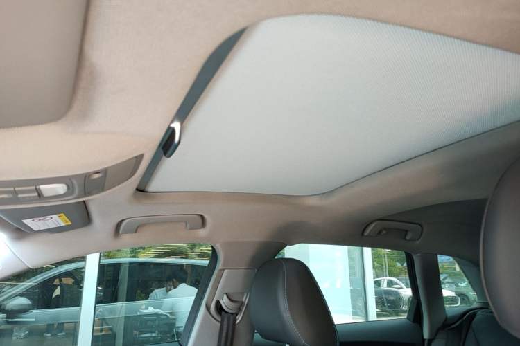 Used Audi A3 2020 Sportback 35 TFSI Fashion Edition China VI Emission Standard Headliner