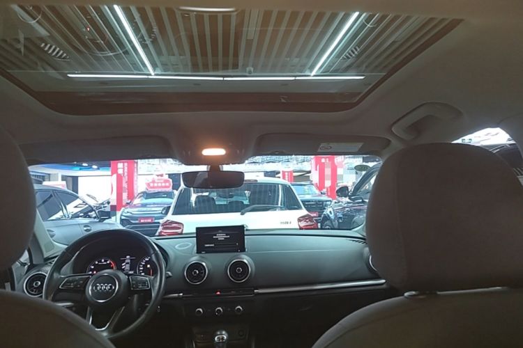 Used Audi A3 2020 Restyled Sportback 35 TFSI Entry-Level China VI Emission Standard Headliner
