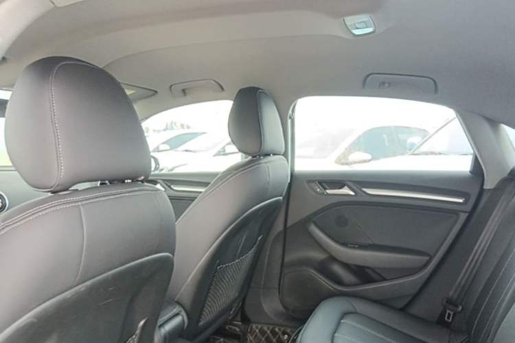 Used Audi A3 2020 Limousine 35 TFSI Ambition China VI Headliner