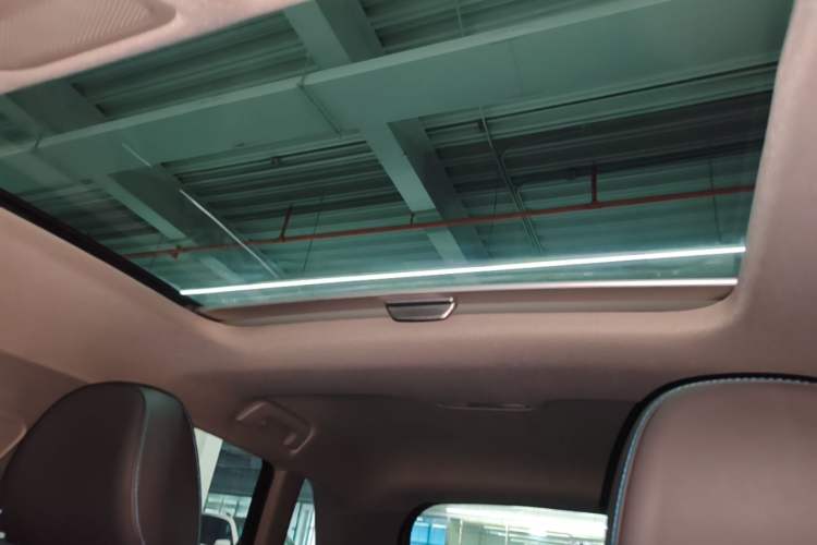 Used Audi A3 2020 Sportback 35 TFSI Fashion Edition China VI Emission Standard Headliner