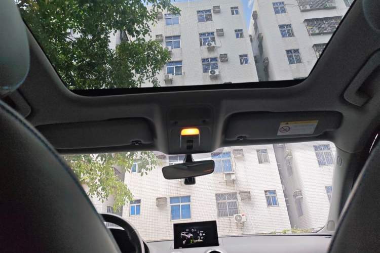 Used Audi A3 2020 Sportback 35 TFSI Fashion Edition China VI Emission Standard Headliner