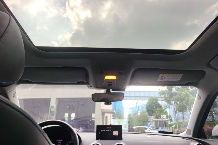 Used Audi A3 2020 Limousine 35 TFSI Fashion Edition China VI Emission Standard Headliner