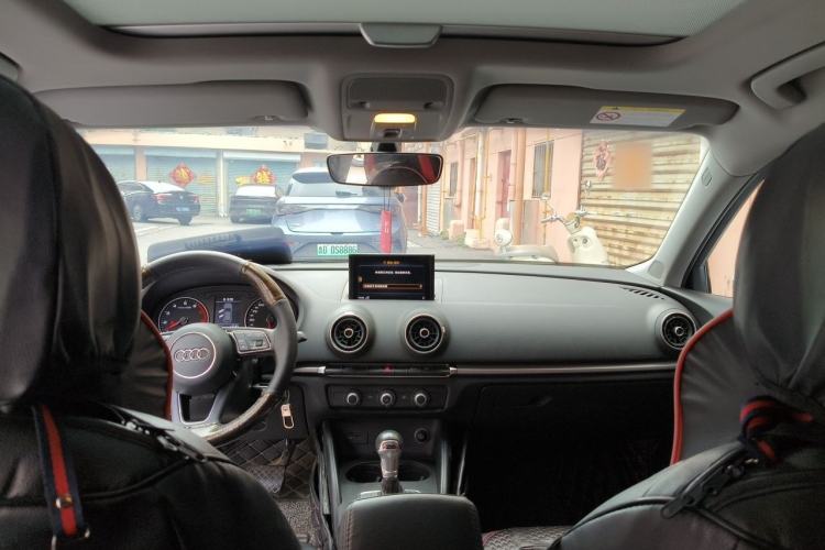 Used Audi A3 2020 Restyled Sportback 35 TFSI Entry-Level China VI Emission Standard Headliner