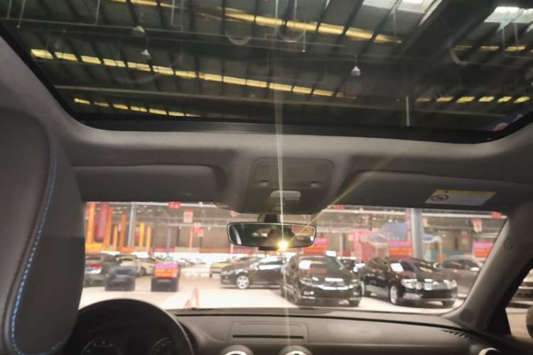 Used Audi A3 2020 Sportback 35 TFSI Fashion Edition China VI Emission Standard Headliner