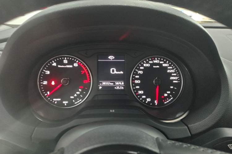 Used Audi A3 2020 Limousine 35 TFSI Fashion Edition China VI Emission Standard Instrument Cluster