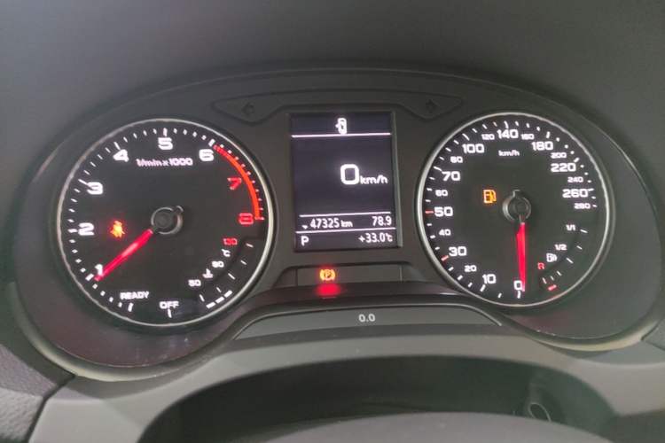 Used Audi A3 2020 Limousine 35 TFSI Fashion Edition China VI Emission Standard Instrument Cluster
