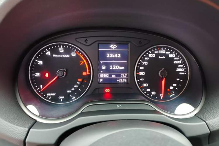 Used Audi A3 2020 Limousine 35 TFSI Fashion Edition China VI Emission Standard Instrument Cluster