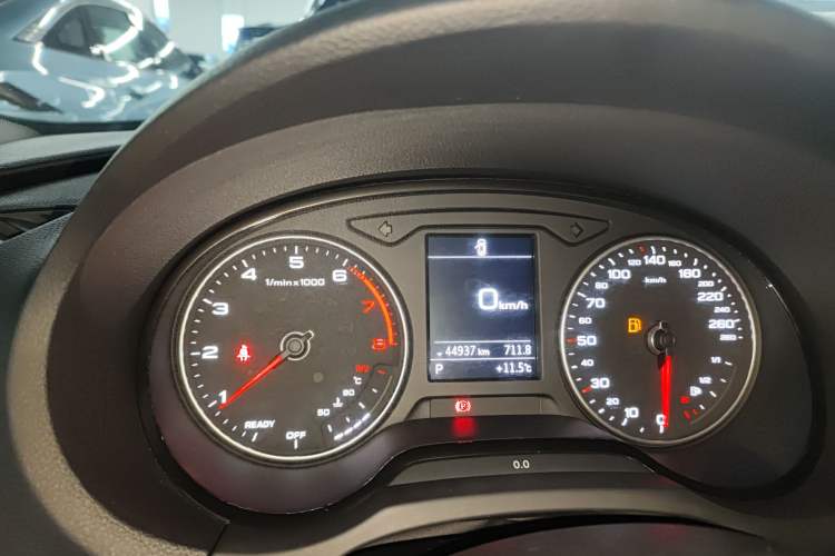 Used Audi A3 2020 Limousine 35 TFSI Fashion Edition China VI Emission Standard Instrument Cluster