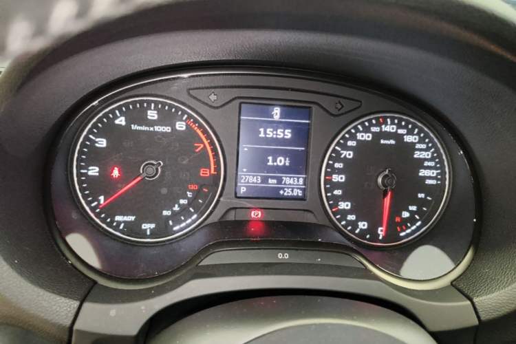 Used Audi A3 2020 Limousine 35 TFSI Fashion Edition China VI Emission Standard Instrument Cluster