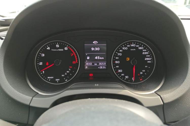 Used Audi A3 2020 Limousine 35 TFSI Fashion Edition China VI Emission Standard Instrument Cluster