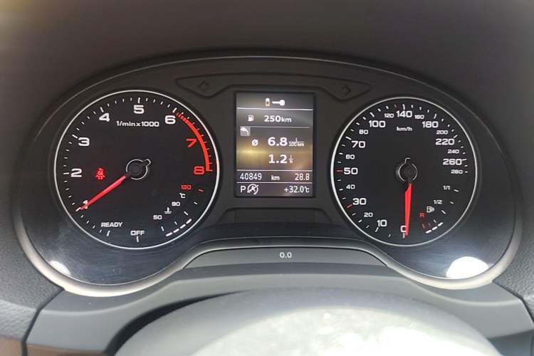Used Audi A3 2020 Sportback 35 TFSI Fashion Edition China VI Emission Standard Instrument Cluster