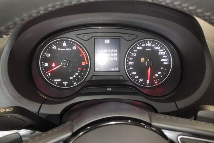 Used Audi A3 2020 Limousine 35 TFSI Sporty Version China VI Instrument Cluster