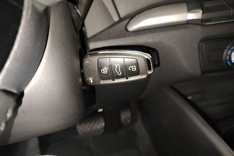 Used Audi A3 2020 Restyled Sportback 35 TFSI Entry-Level China VI Emission Standard Interior 1