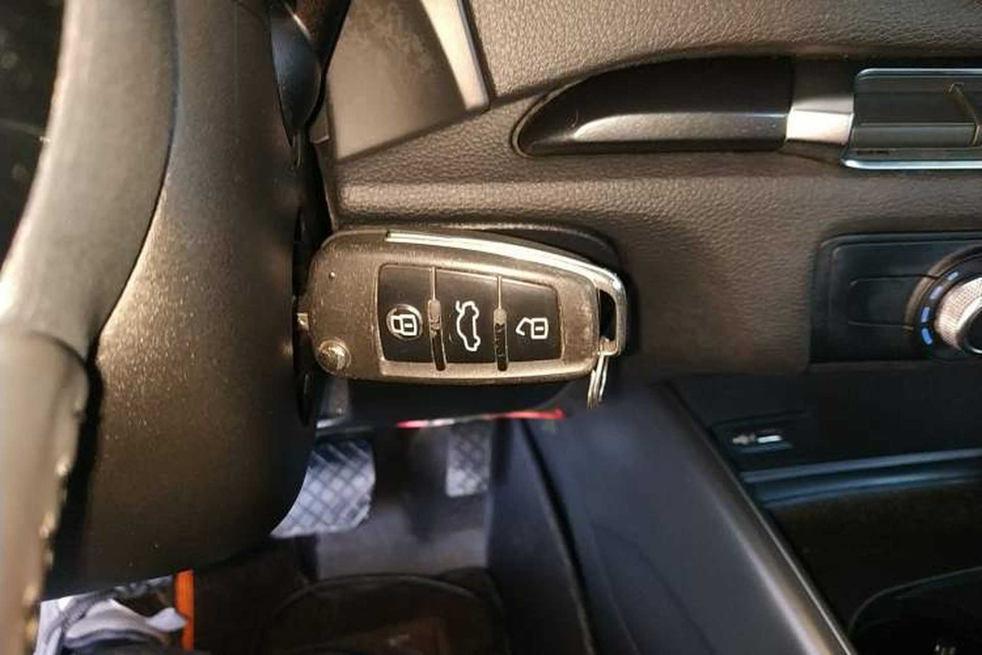 Used Audi A3 2020 Limousine 35 TFSI Fashion Edition China VI Emission Standard Interior 1