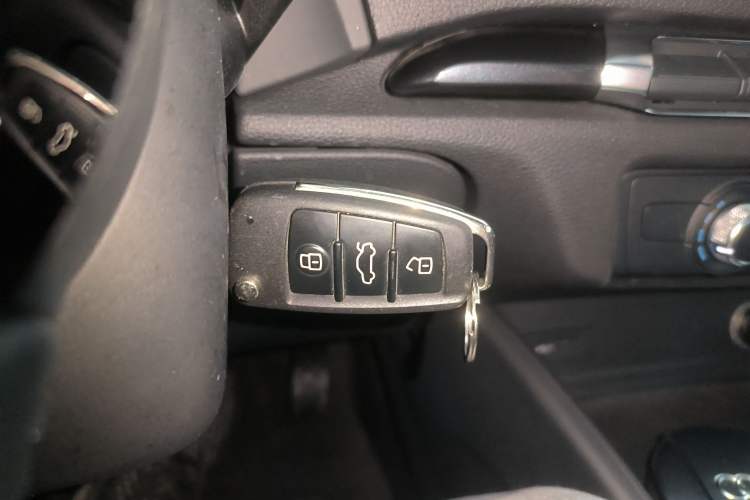 Used Audi A3 2020 Limousine 35 TFSI Fashion Edition China VI Emission Standard Interior 1