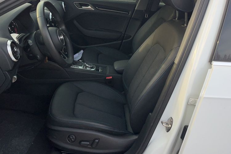Used Audi A3 2020 Sportback 35 TFSI Fashion Edition China VI Emission Standard Interior 1