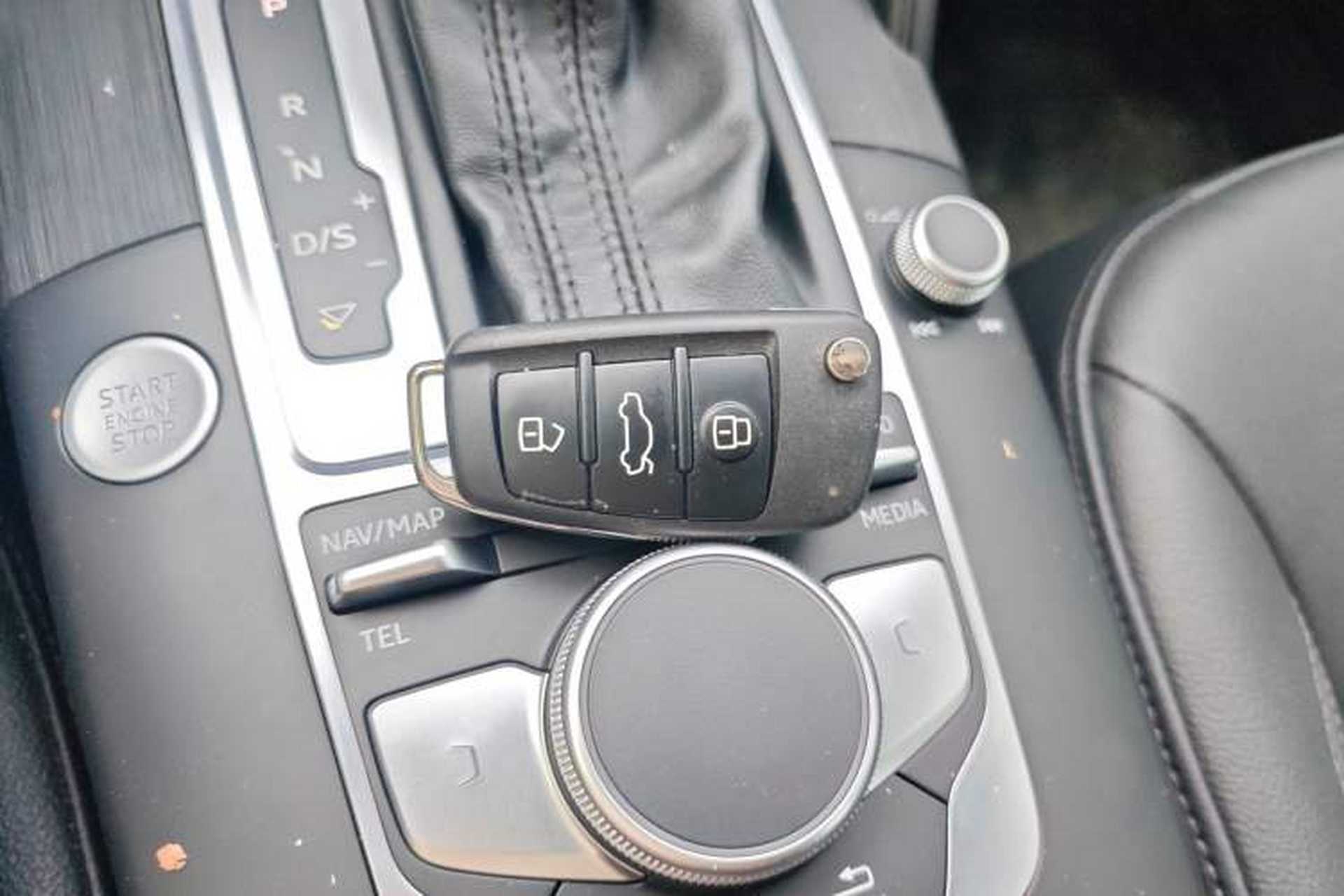 Used Audi A3 2020 Limousine 35 TFSI Style Edition China VI Emission Standard Interior 1