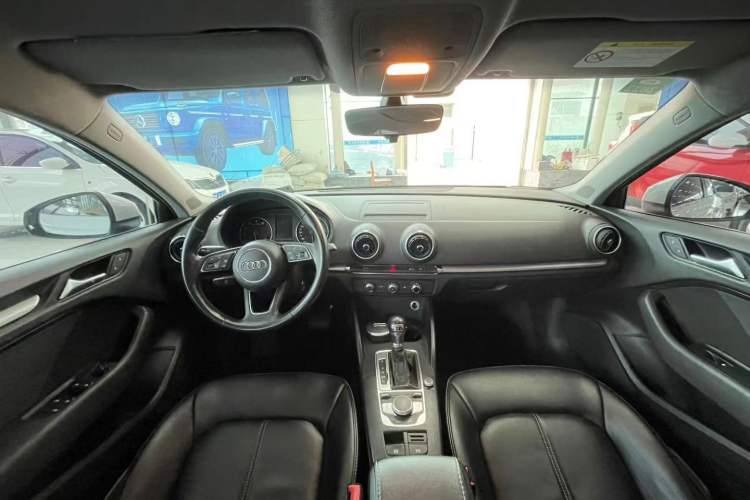 Used Audi A3 2020 Limousine 35 TFSI Ambition China VI Interior 1