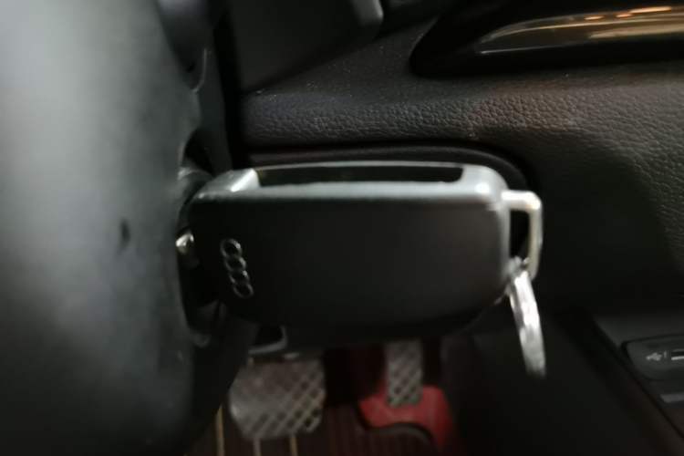 Used Audi A3 2020 Sportback 35 TFSI Fashion Edition China VI Emission Standard Interior 1