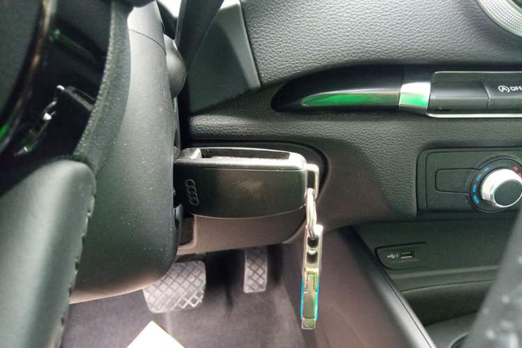 Used Audi A3 2020 Limousine 35 TFSI Fashion Edition China VI Emission Standard Interior 1