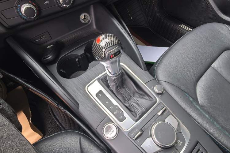 Used Audi A3 2020 Limousine 35 TFSI Fashion Edition China VI Emission Standard Interior 10