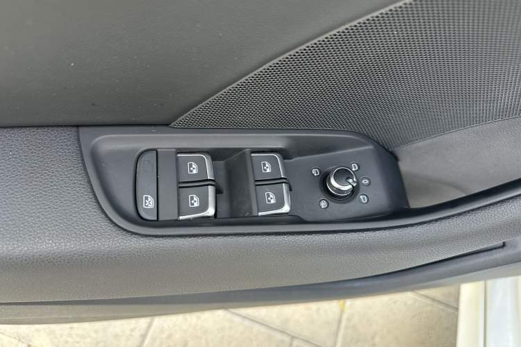 Used Audi A3 2020 Limousine 35 TFSI Fashion Edition China VI Emission Standard Interior 12