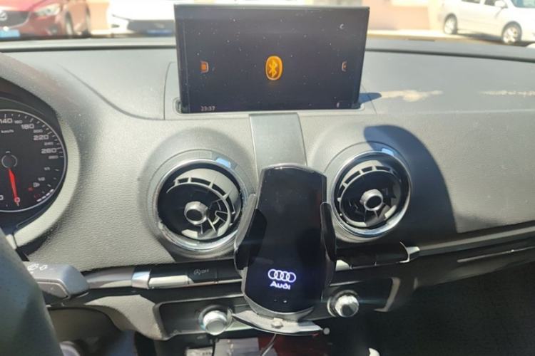 Used Audi A3 2020 Limousine 35 TFSI Ambition China VI Interior 2