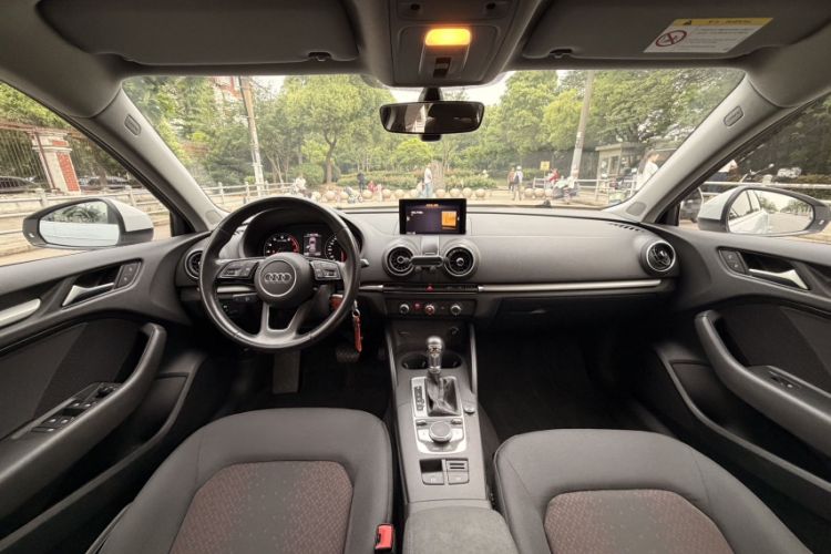 Used Audi A3 2020 Restyled Sportback 35 TFSI Entry-Level China VI Emission Standard Interior 2