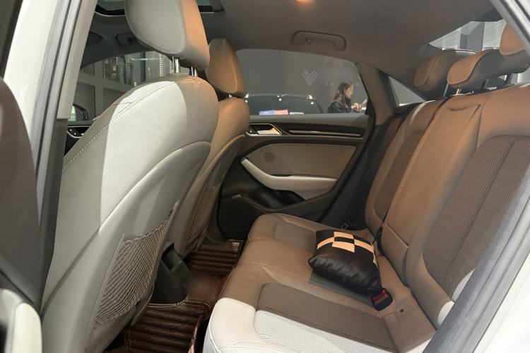 Used Audi A3 2020 Limousine 35 TFSI Fashion Edition China VI Emission Standard Interior 2