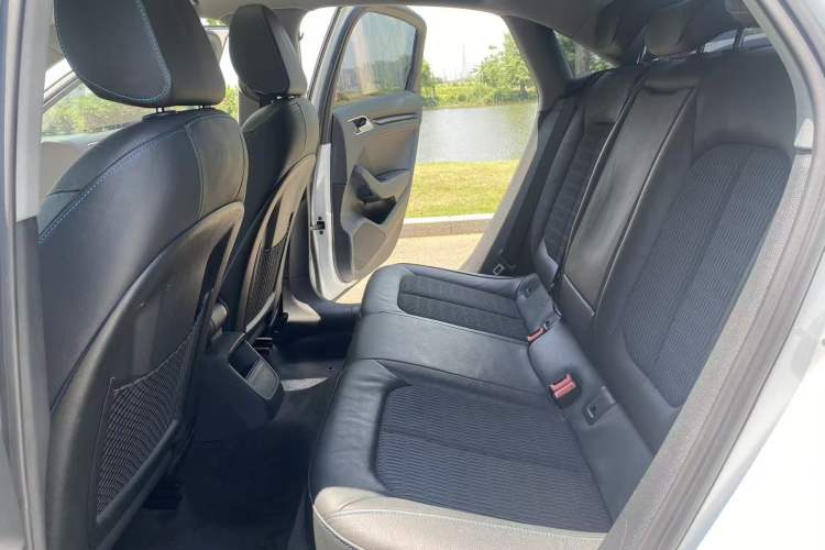 Used Audi A3 2020 Limousine 35 TFSI Fashion Edition China VI Emission Standard Interior 2