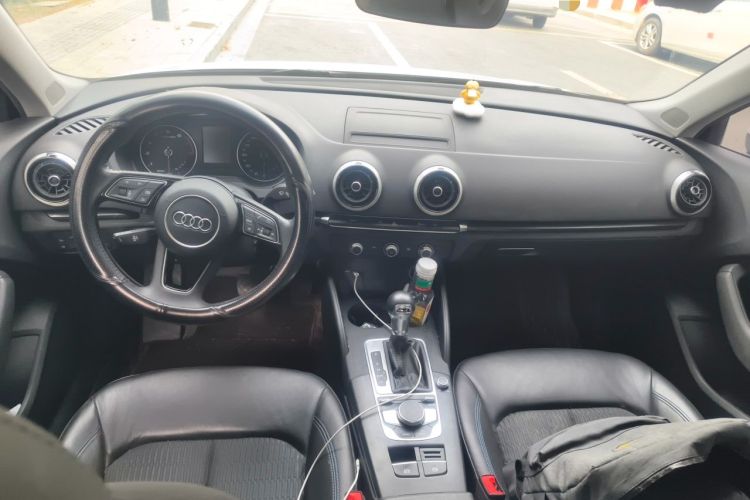 Used Audi A3 2020 Sportback 35 TFSI Fashion Edition China VI Emission Standard Interior 2