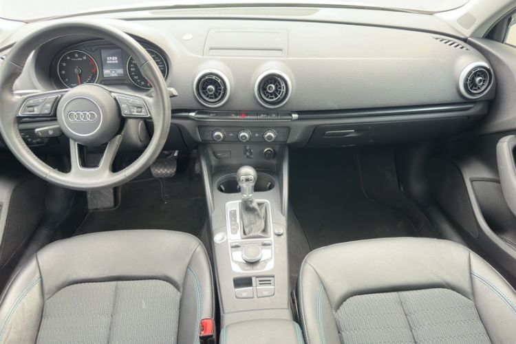 Used Audi A3 2020 Limousine 35 TFSI Fashion Edition China VI Emission Standard Interior 2
