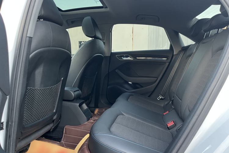 Used Audi A3 2020 Limousine 35 TFSI Fashion Edition China VI Emission Standard Interior 2